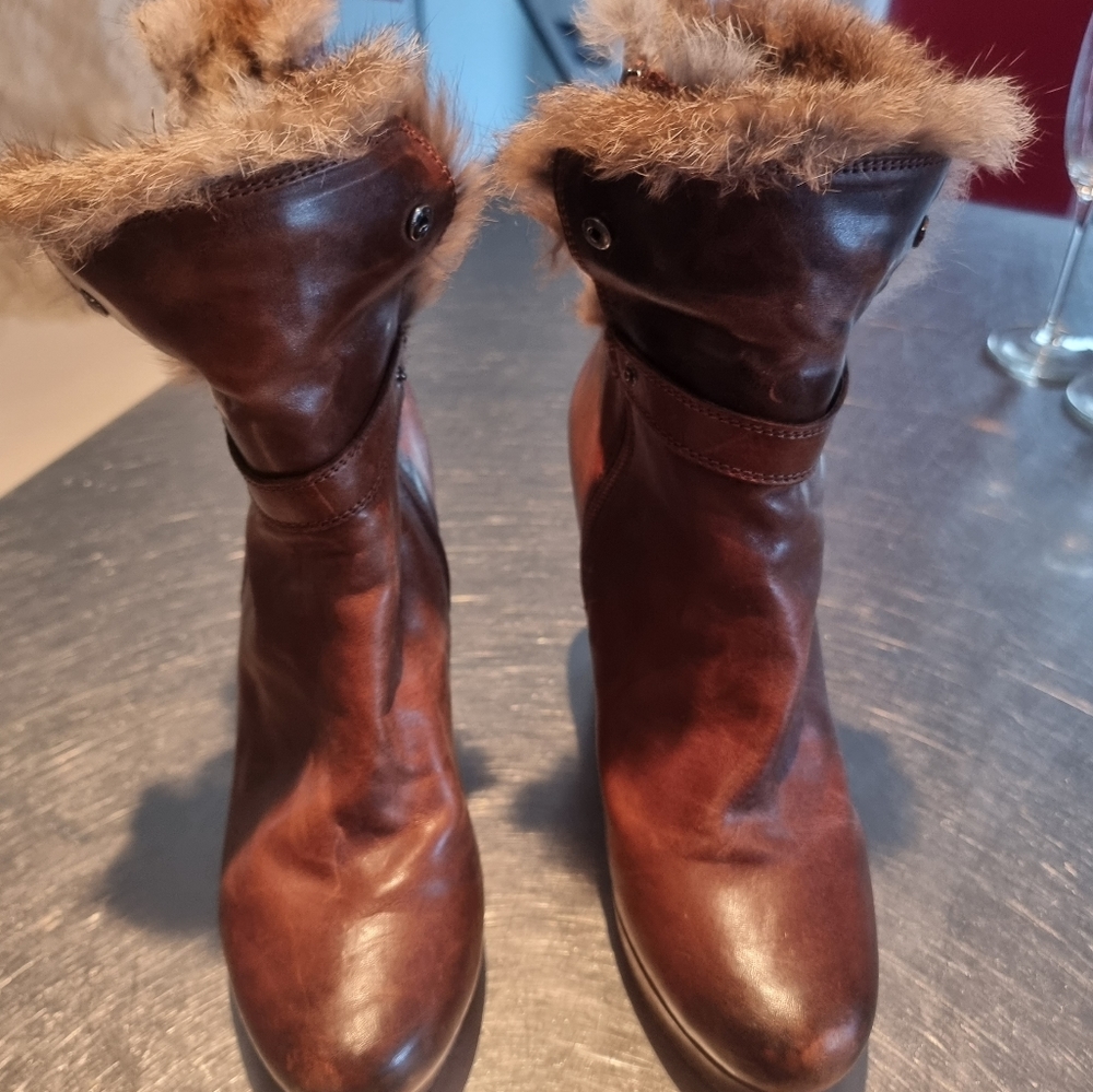 Rudsak Leather Boot with Fur Trim